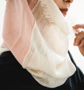 NECKABLE　パーカースヌード　生地クローズアップ