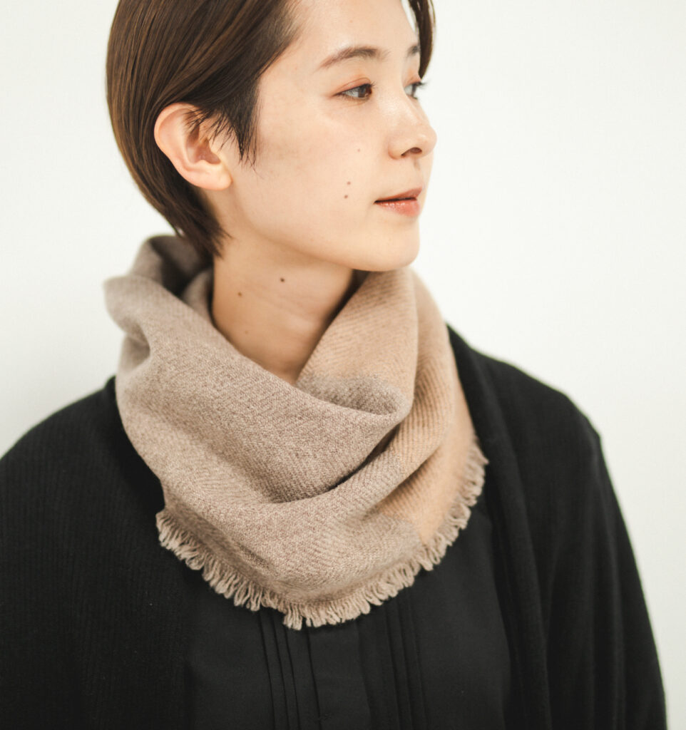 NECKABLE　ウールスヌード　着用画像