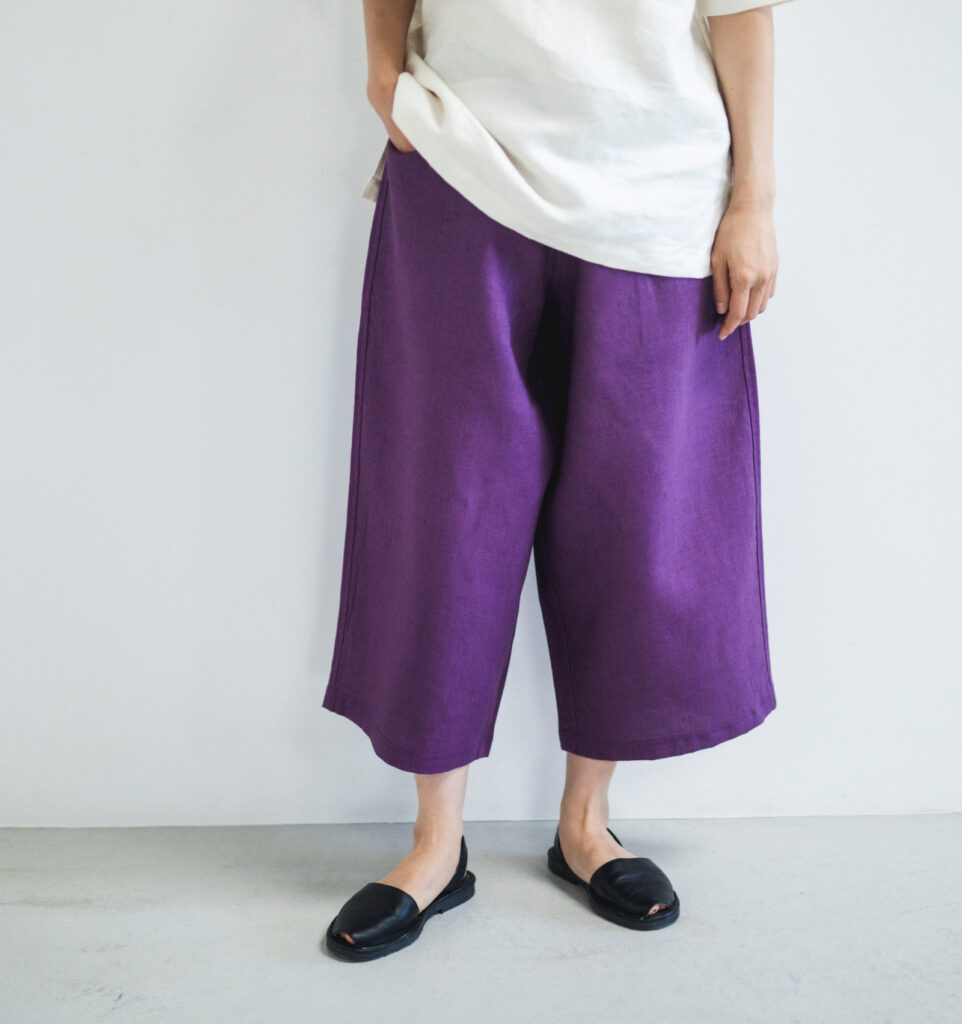 loosy8 八分丈パンツ紫色　着用画像　