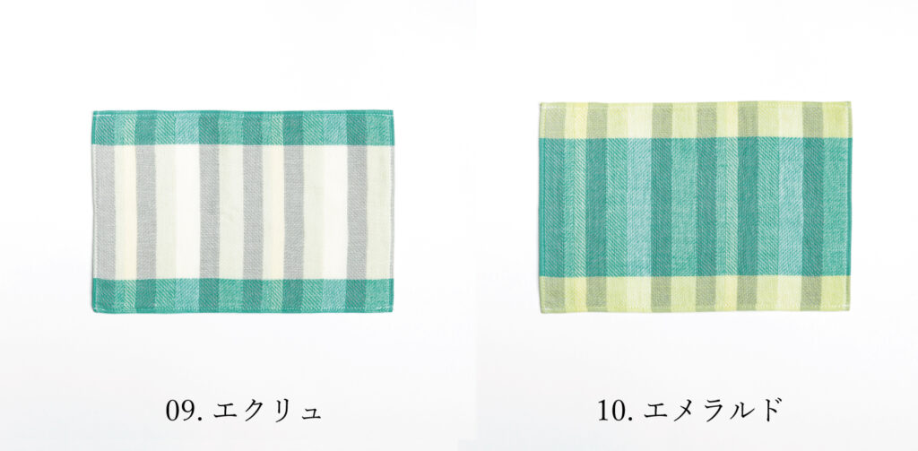 TETE タオルハンカチ　左エクリュ　右エメラルド