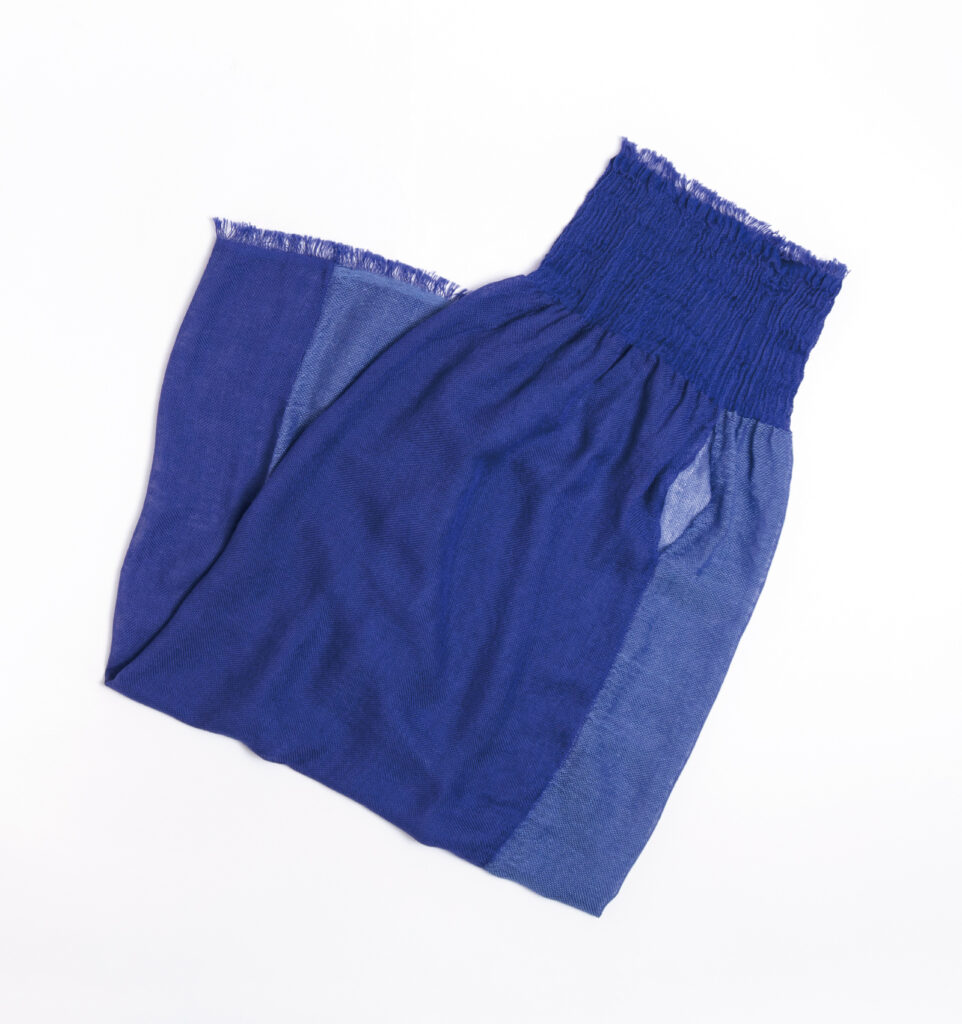 neckable long シルクコットンフレアスヌード　ブルー　商品画像