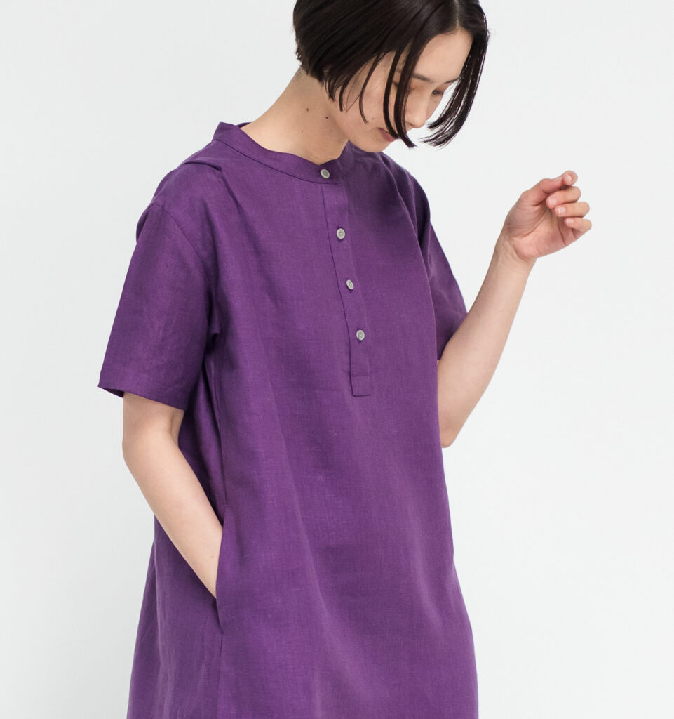 ワンピース LOOSY:ONE パープル 女性着用画像