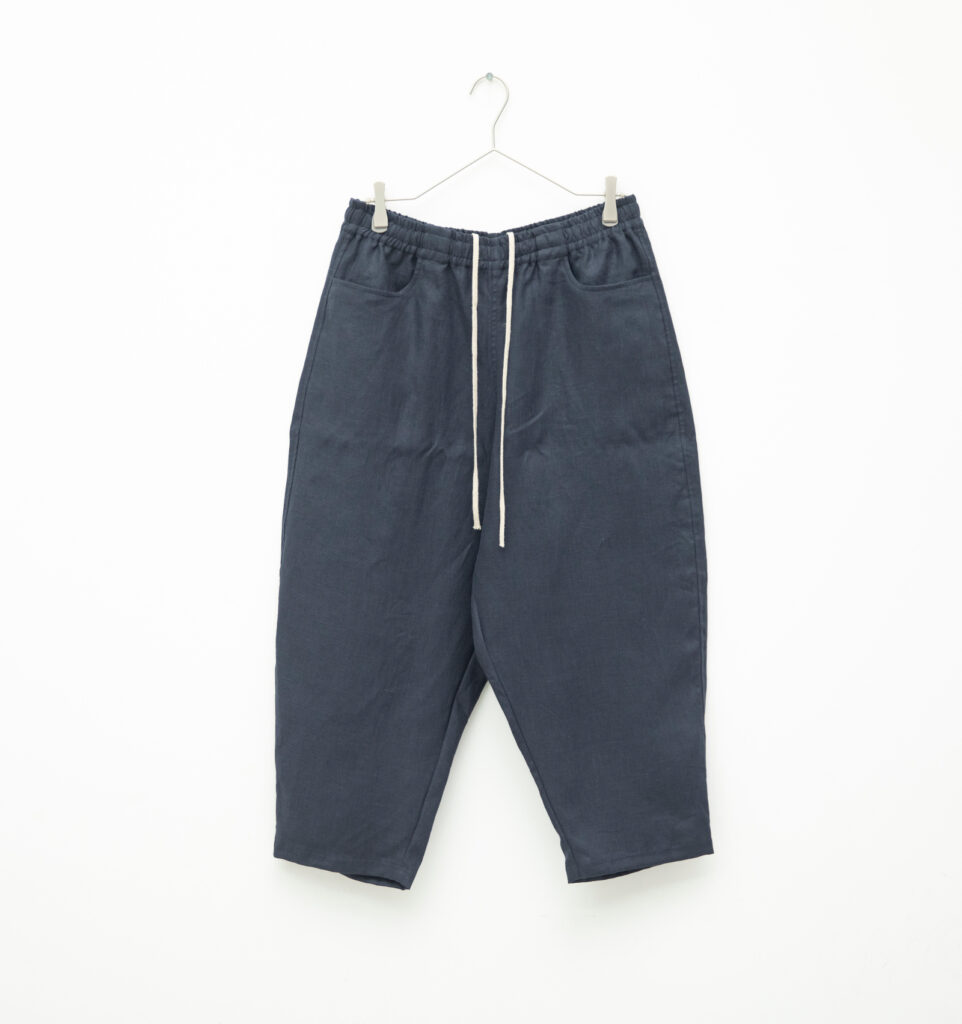LOOSY:9 リネン100％パンツ　着用画像