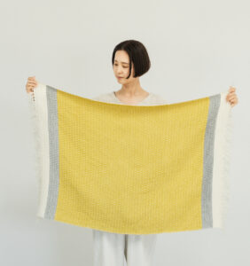 ウールブランケットショール　ドットパターン　KAWARIシリーズ　商品画像
